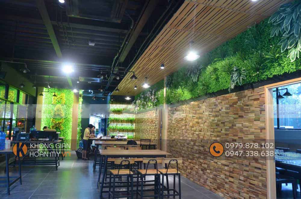 Thi C&ocirc;ng C&acirc;y Hoa Giả